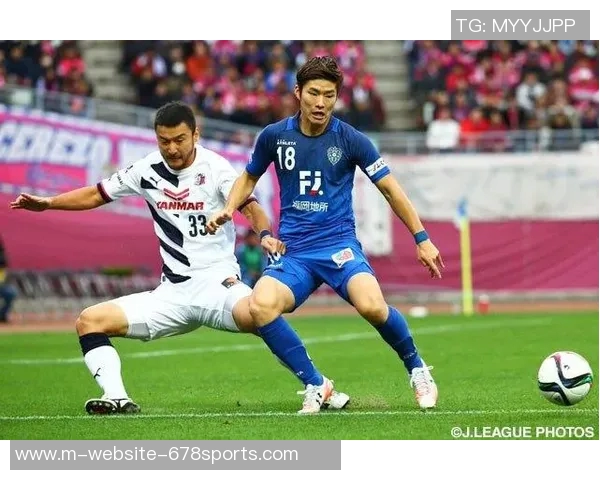 赞岐与福冈黄蜂激战正酣赛况分析与精彩瞬间回顾